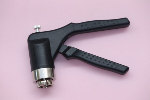 Ergonomic Manual Capper